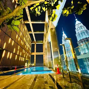 Апартаменты Tropicana The Residences Klcc Cozeestay, Куала-Лумпур